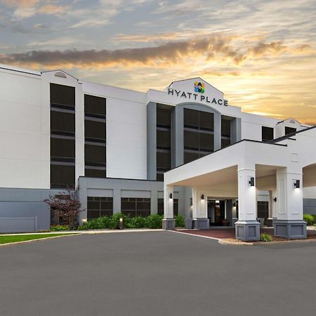 Hyatt Place Louisville-East Kültér fotó