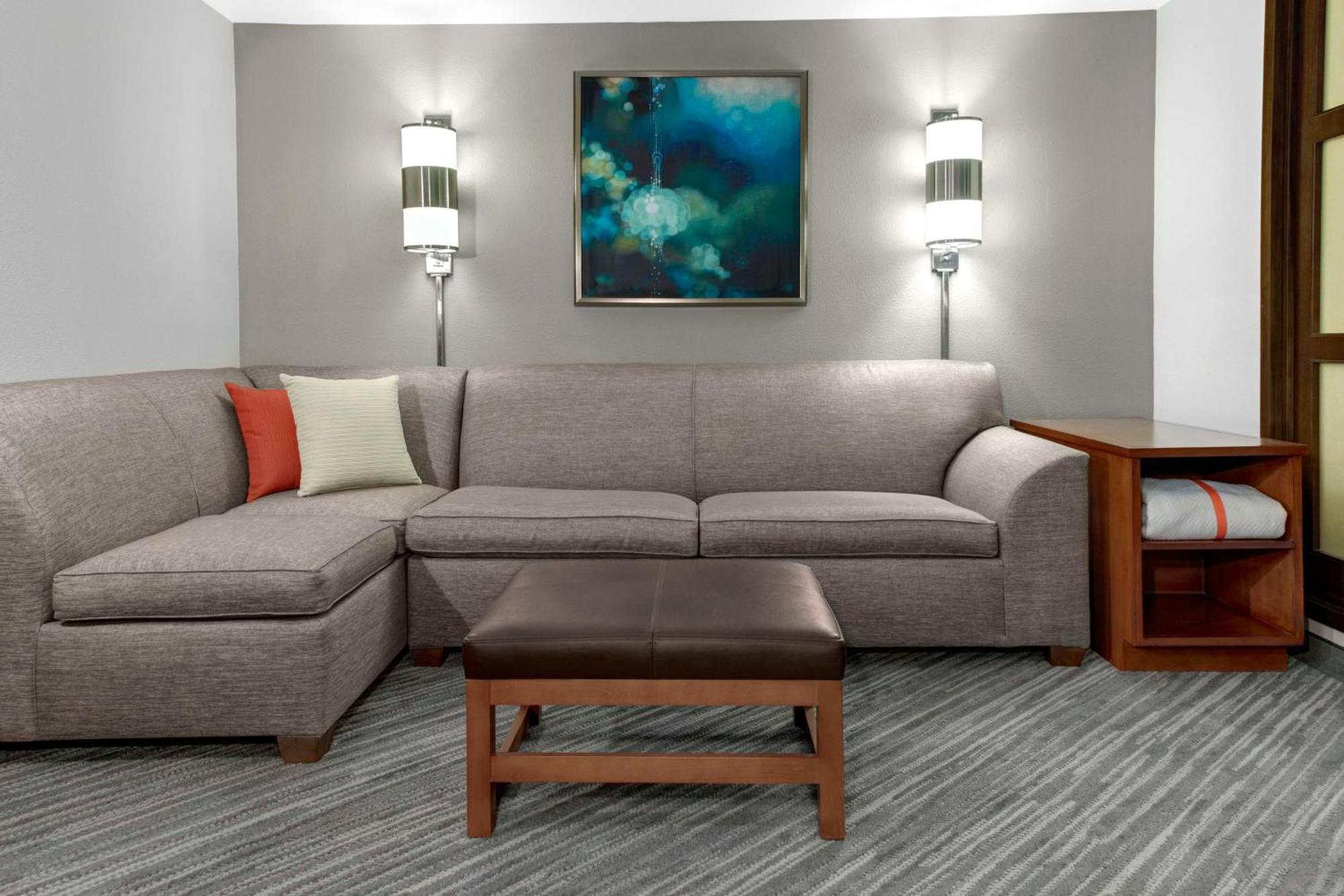 Hyatt Place Louisville-East Kültér fotó