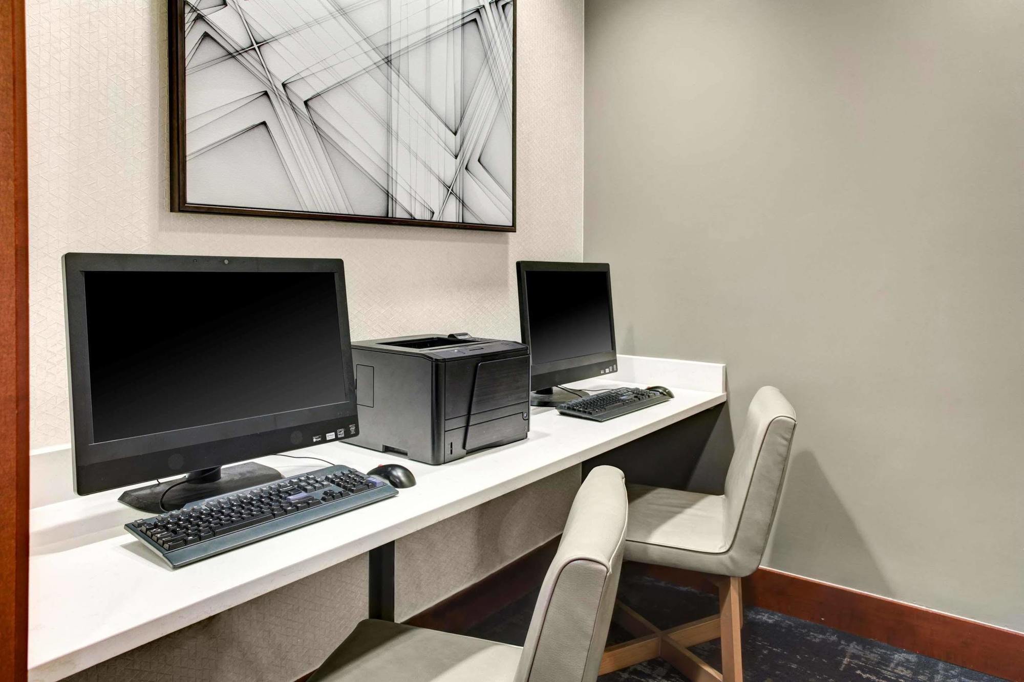 Hyatt Place Louisville-East Kültér fotó